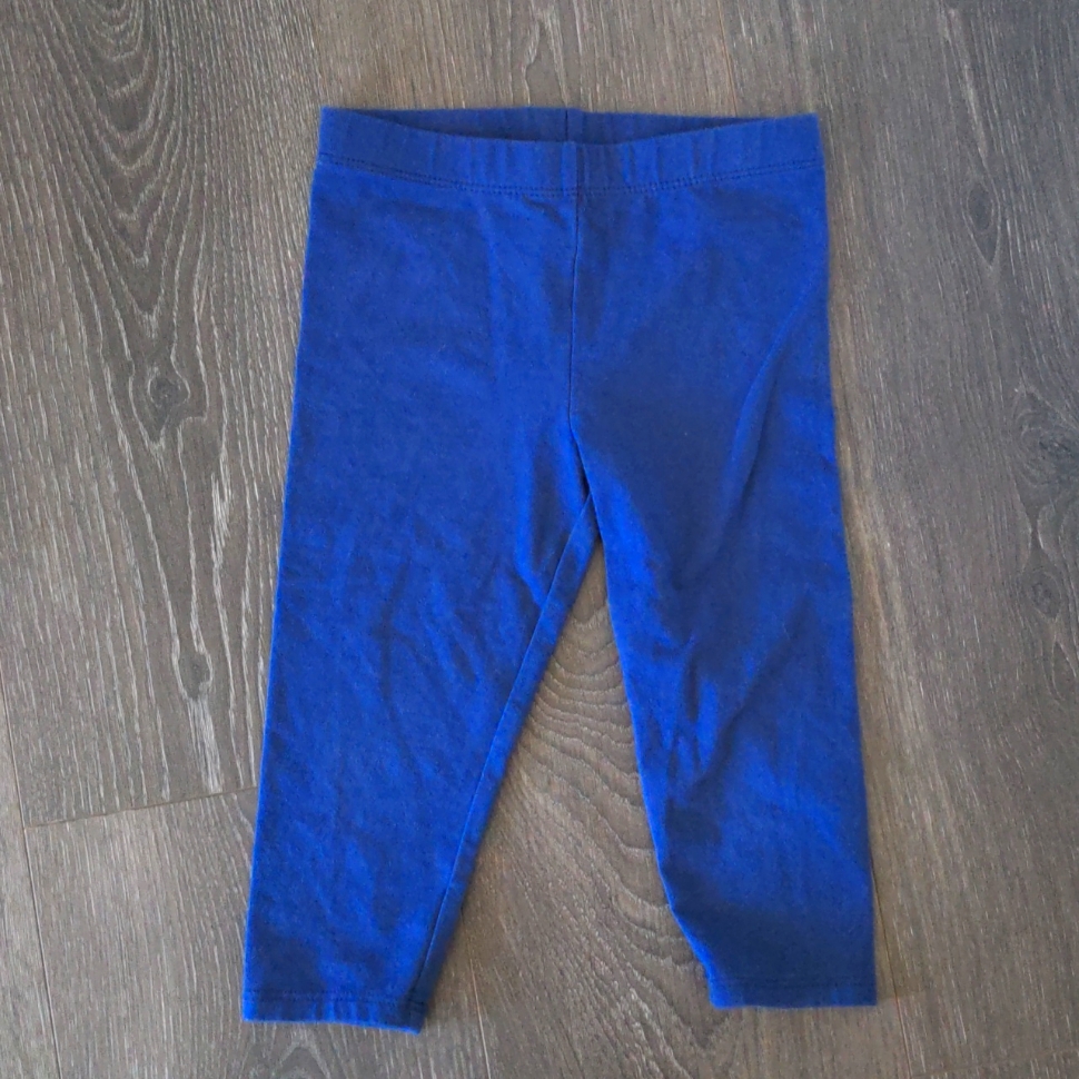 Nwot Solid Navy Capris